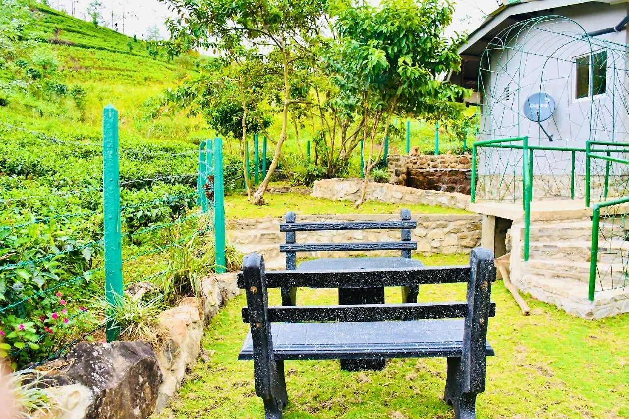 *** Hotel Trinitons River Side Villas Watawala Sri Lanka